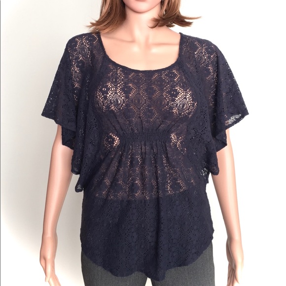❌SOLD❌XXS•DOWNEAST•NAVY•LACE BATWING BLOUSE• - Picture 2 of 4
